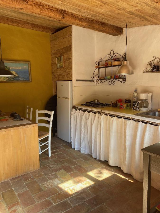 Maison Dans Jardin Villeseque-des-Corbieres Екстер'єр фото